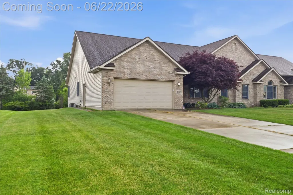 8091 Prestonwood Court Flushing Charter Township MI 48433