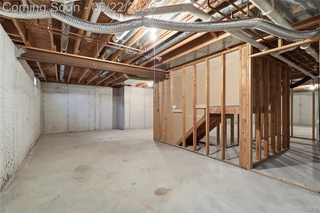 8091 Prestonwood Court Flushing Charter Township MI 48433