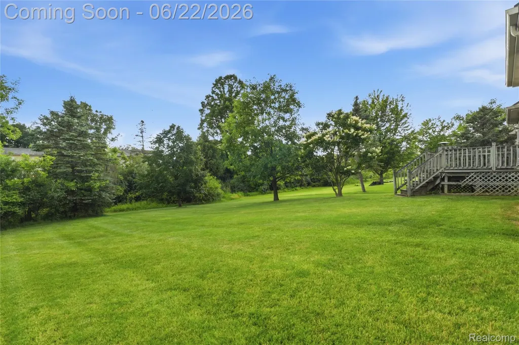 8091 Prestonwood Court Flushing Charter Township MI 48433