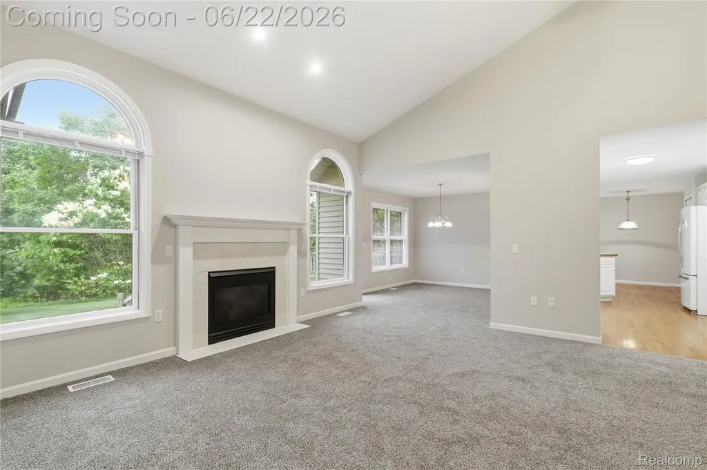 8091 Prestonwood Court Flushing Charter Township MI 48433