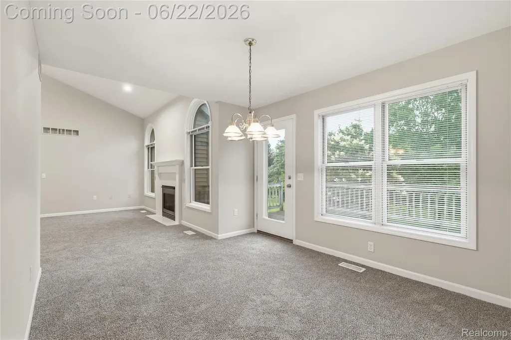 8091 Prestonwood Court Flushing Charter Township MI 48433