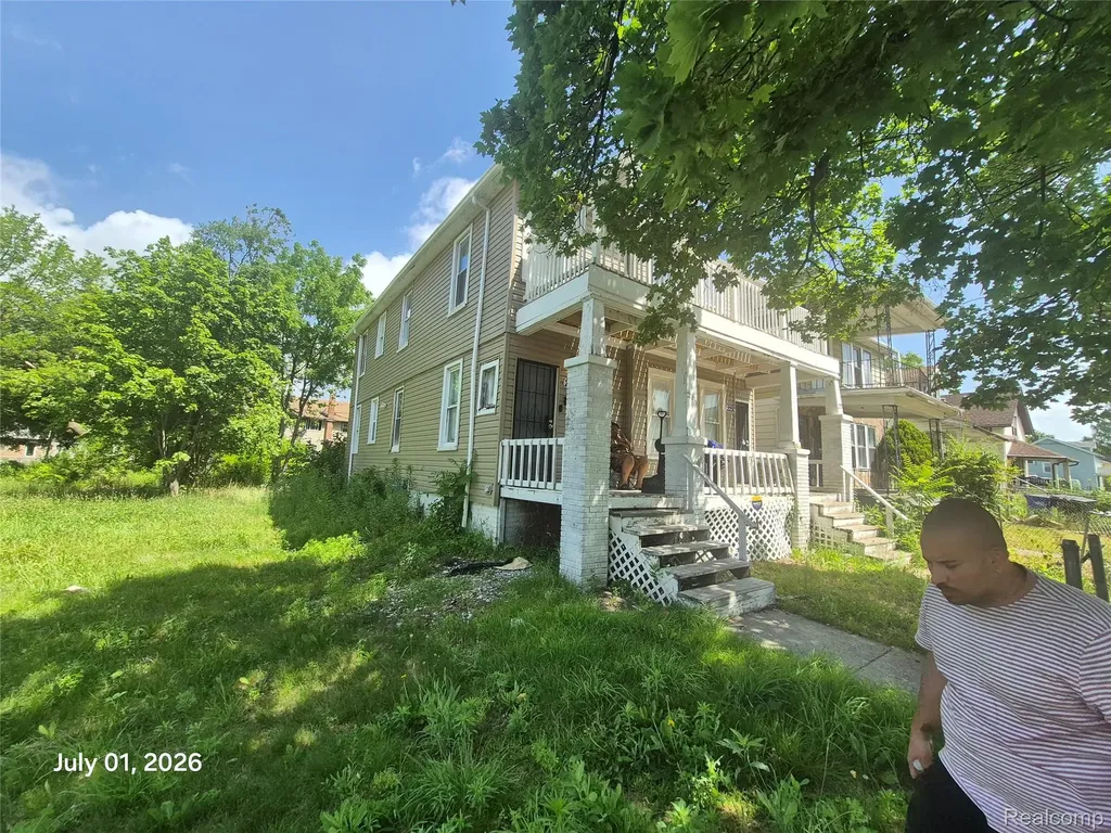2292 Richton Street Detroit City MI 48206