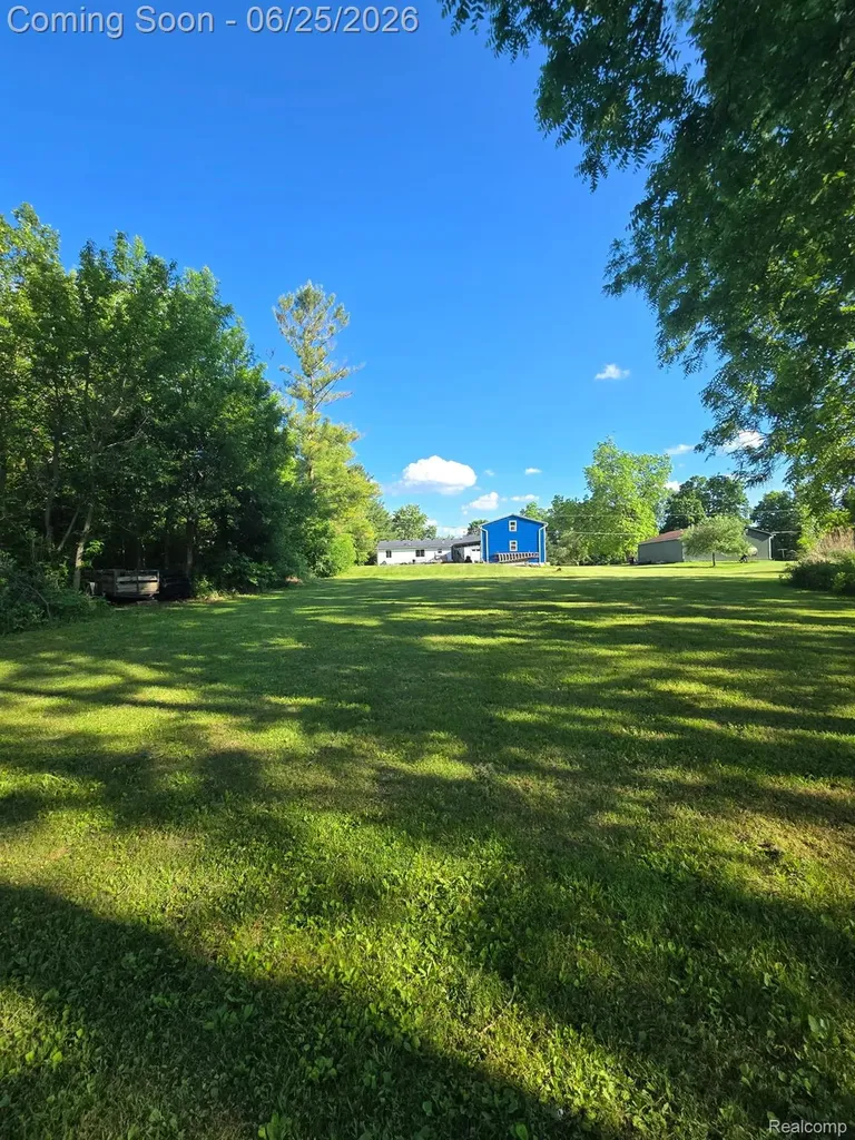 1336 W Hurd Road Vienna Charter Township MI 48420