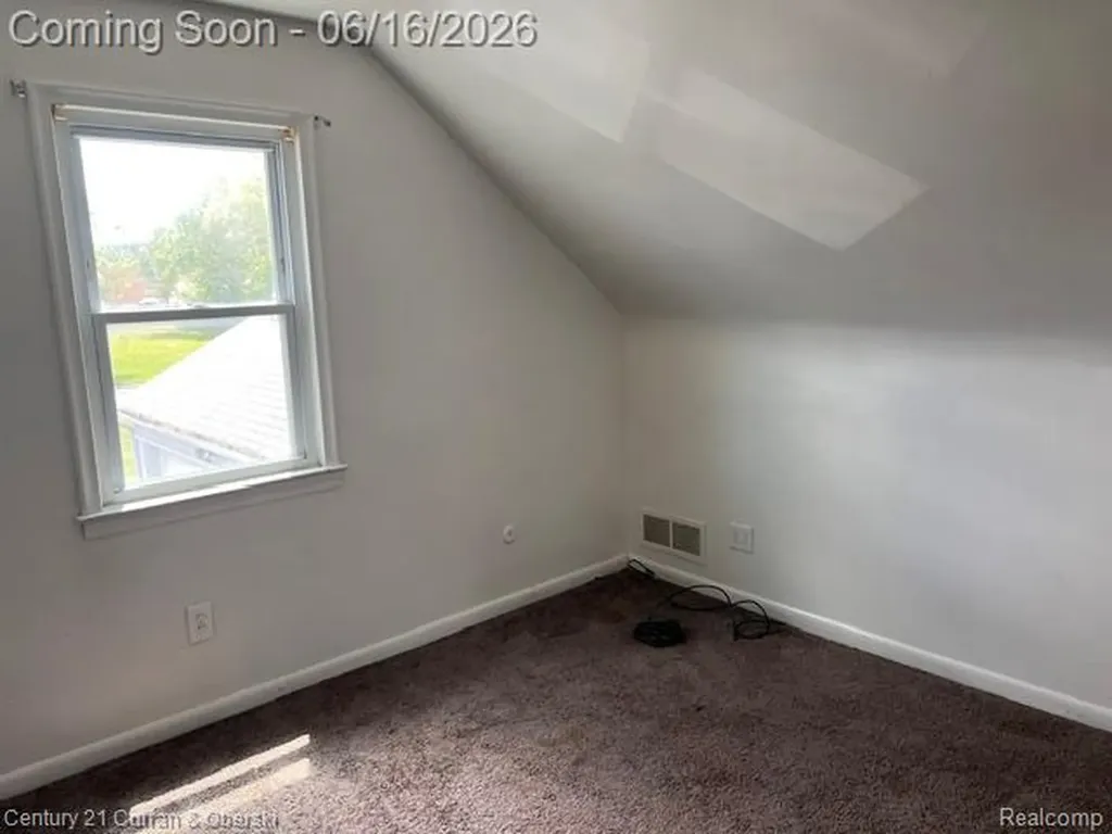 5727 Merriman Road Garden City City MI 48135