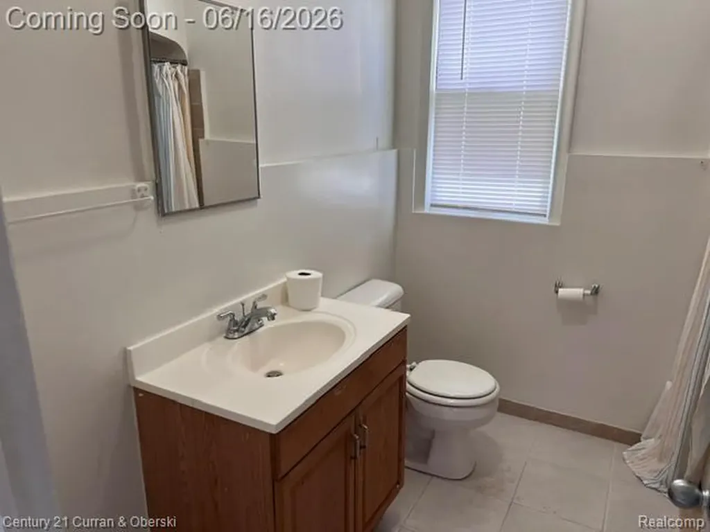 5727 Merriman Road Garden City City MI 48135