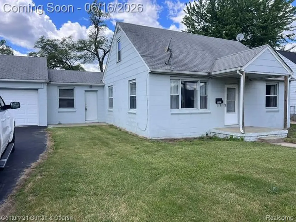 5727 Merriman Road Garden City City MI 48135