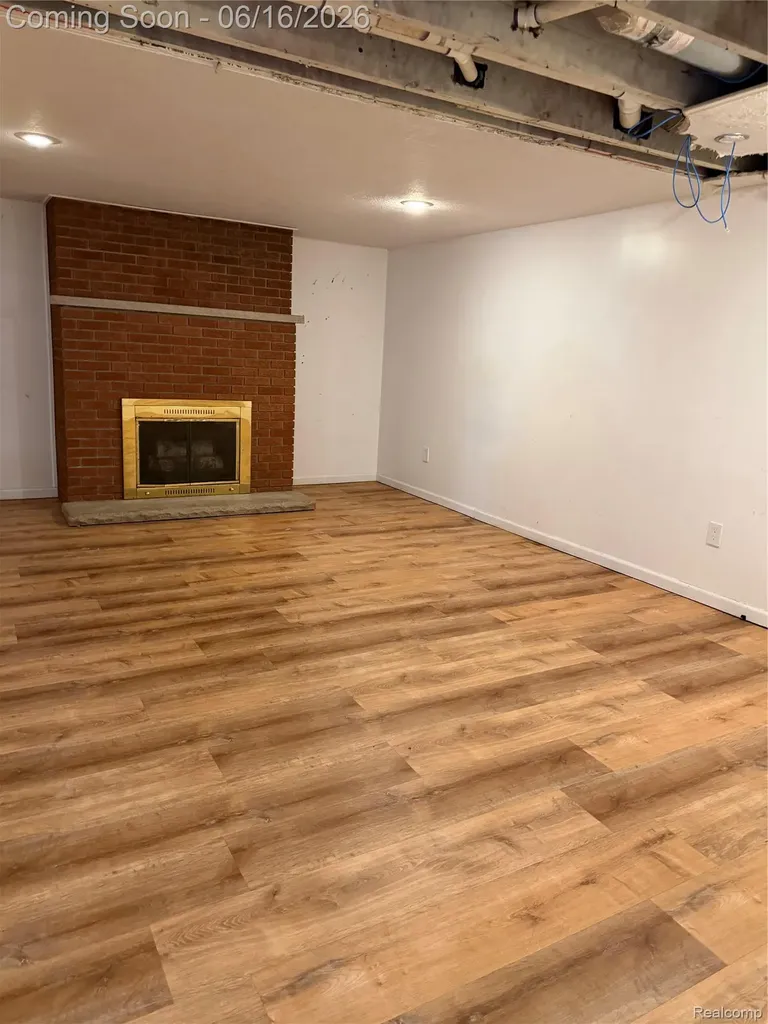 416 W Corunna Avenue Corunna City MI 48817