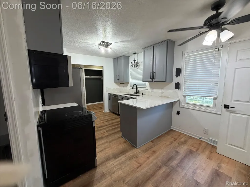 416 W Corunna Avenue Corunna City MI 48817