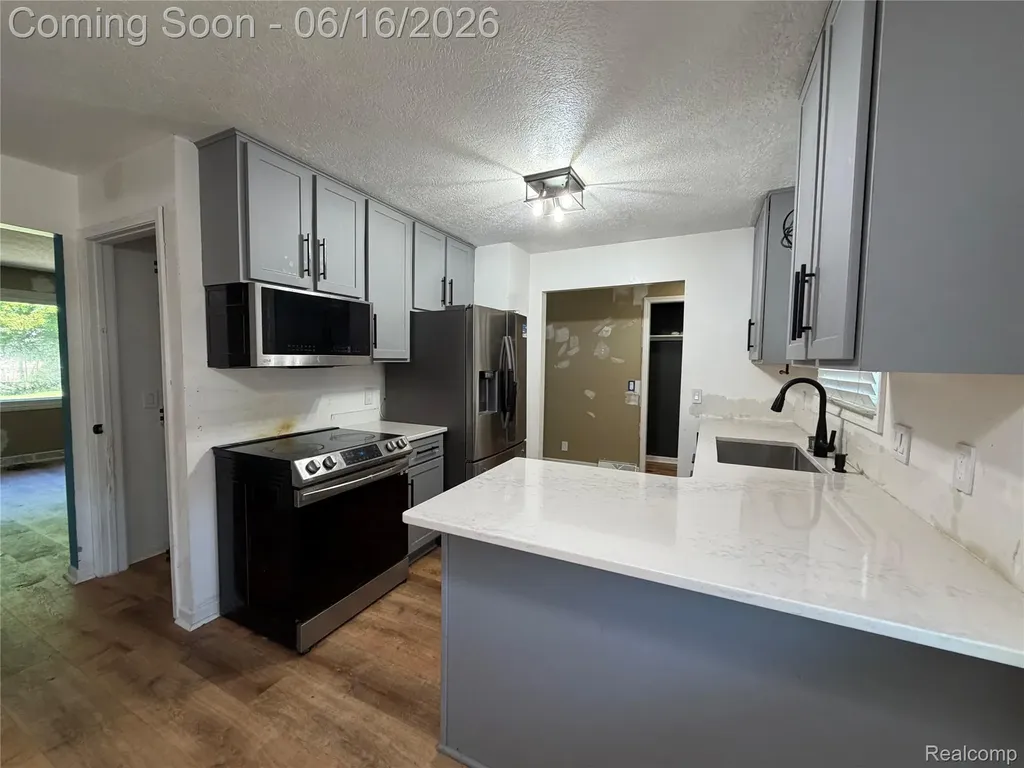 416 W Corunna Avenue Corunna City MI 48817