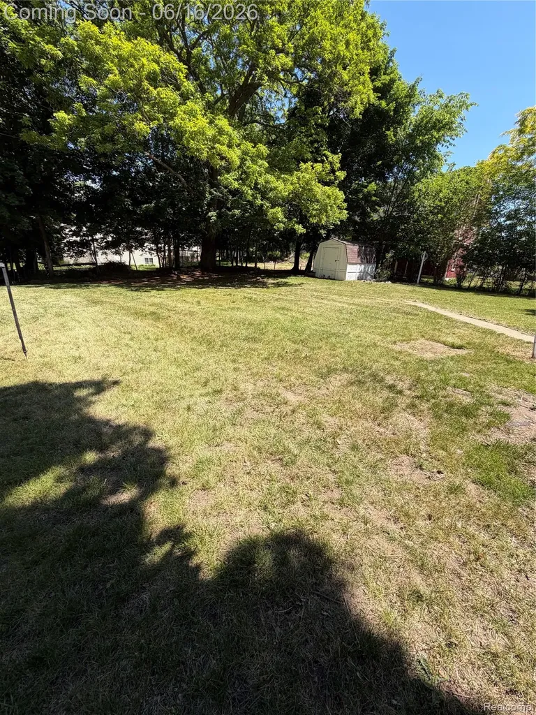 416 W Corunna Avenue Corunna City MI 48817