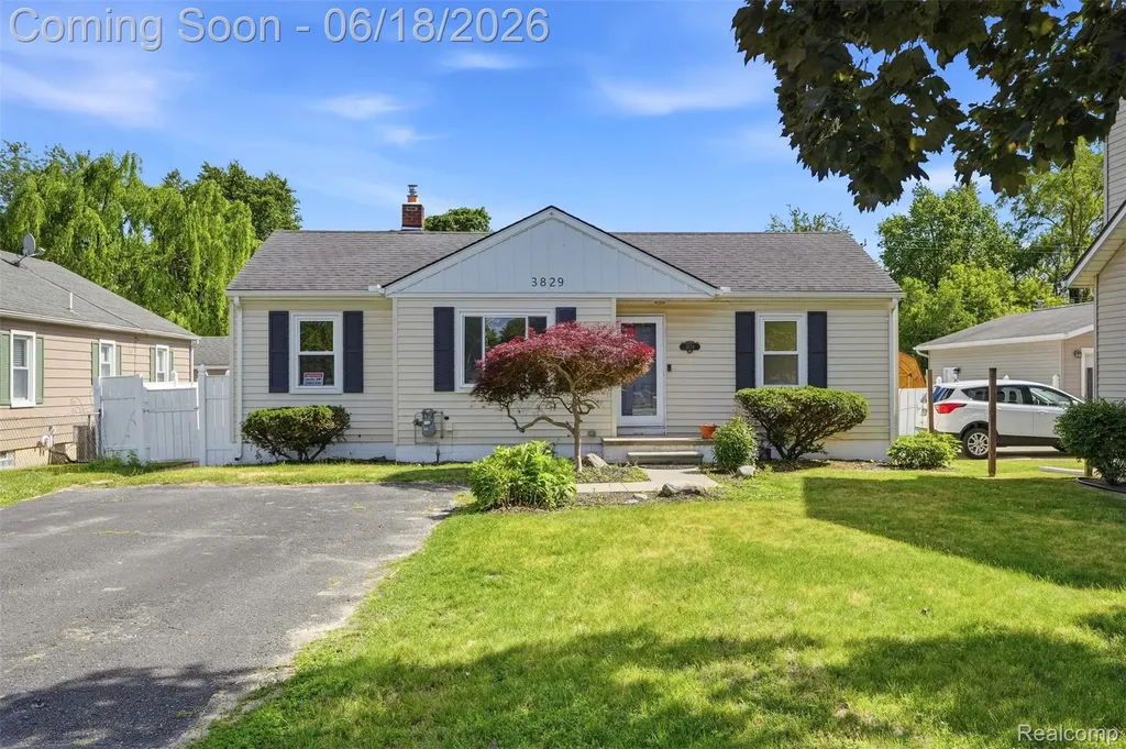 3829 W Auburn Road Rochester Hills City MI 48309