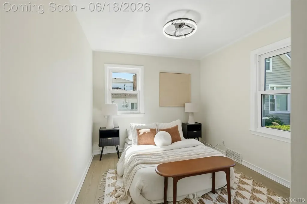 3829 W Auburn Road Rochester Hills City MI 48309