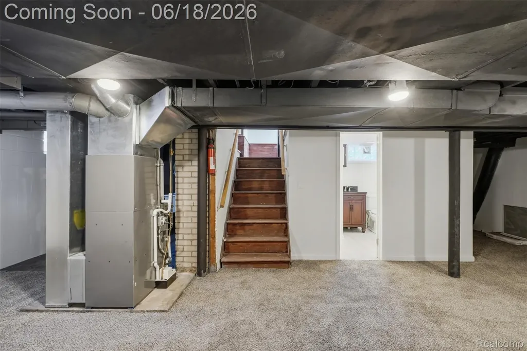 3829 W Auburn Road Rochester Hills City MI 48309