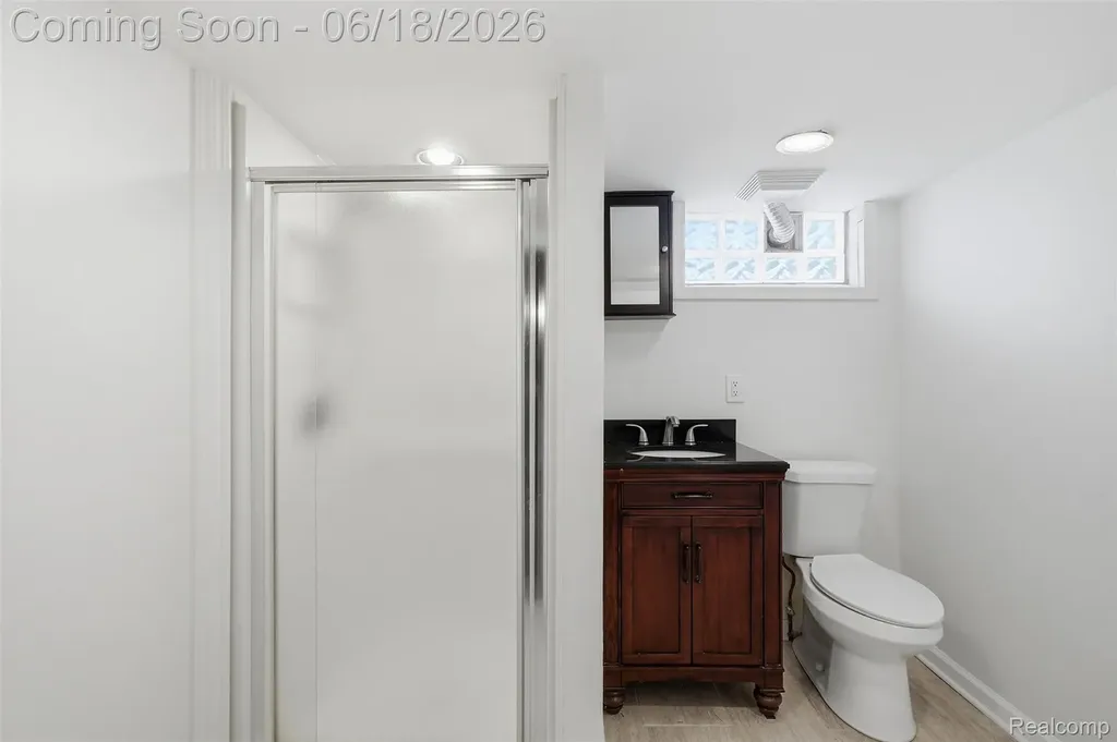 3829 W Auburn Road Rochester Hills City MI 48309