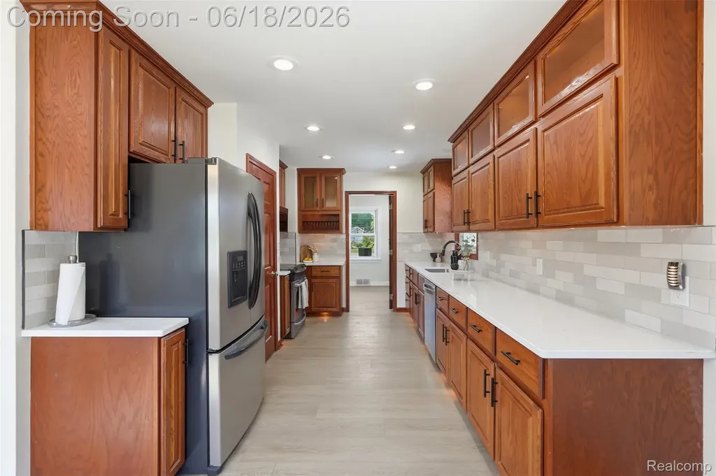 3829 W Auburn Road Rochester Hills City MI 48309