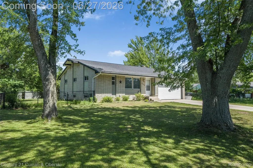 28906 Lorikay Street Farmington Hills City MI 48334