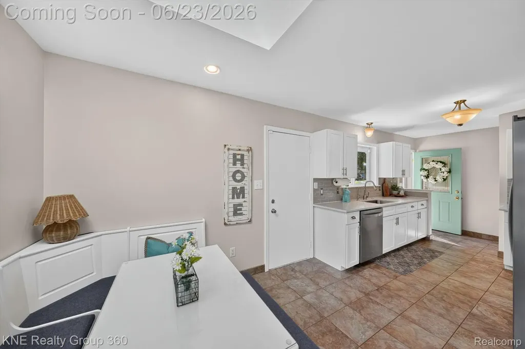 895 Fairway Trails Drive Brighton City MI 48116