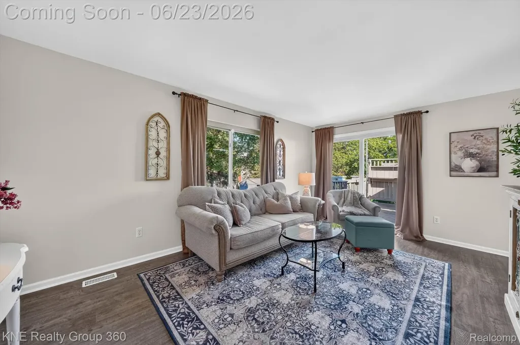 895 Fairway Trails Drive Brighton City MI 48116