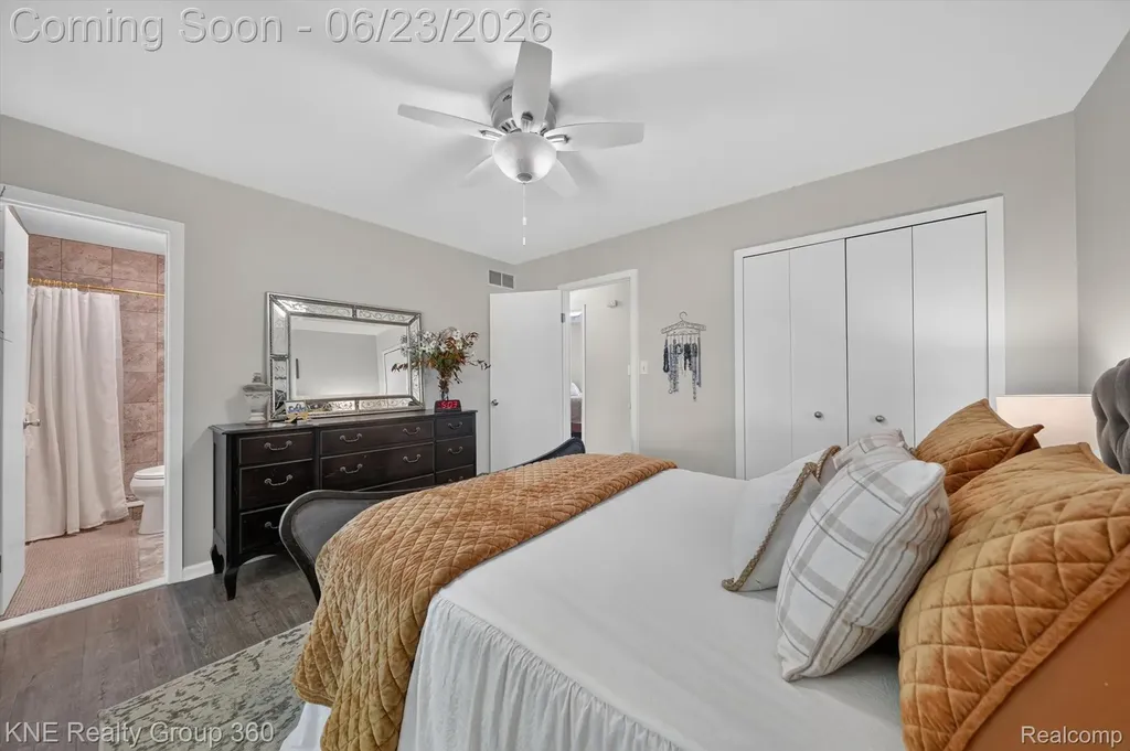 895 Fairway Trails Drive Brighton City MI 48116