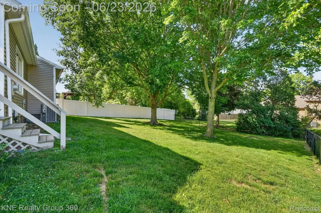 895 Fairway Trails Drive Brighton City MI 48116