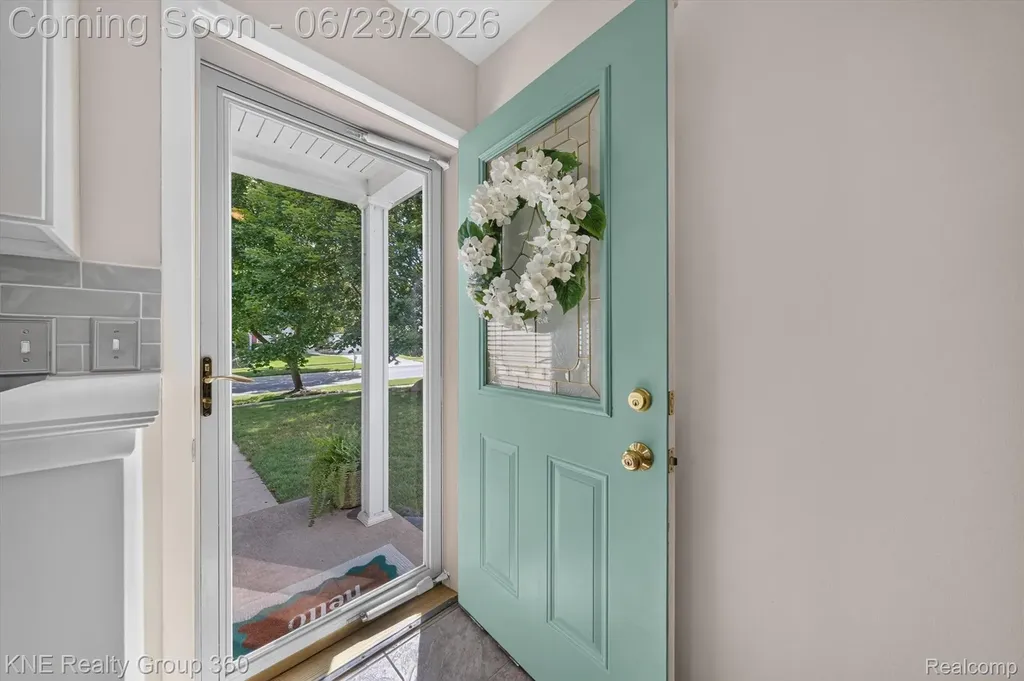 895 Fairway Trails Drive Brighton City MI 48116