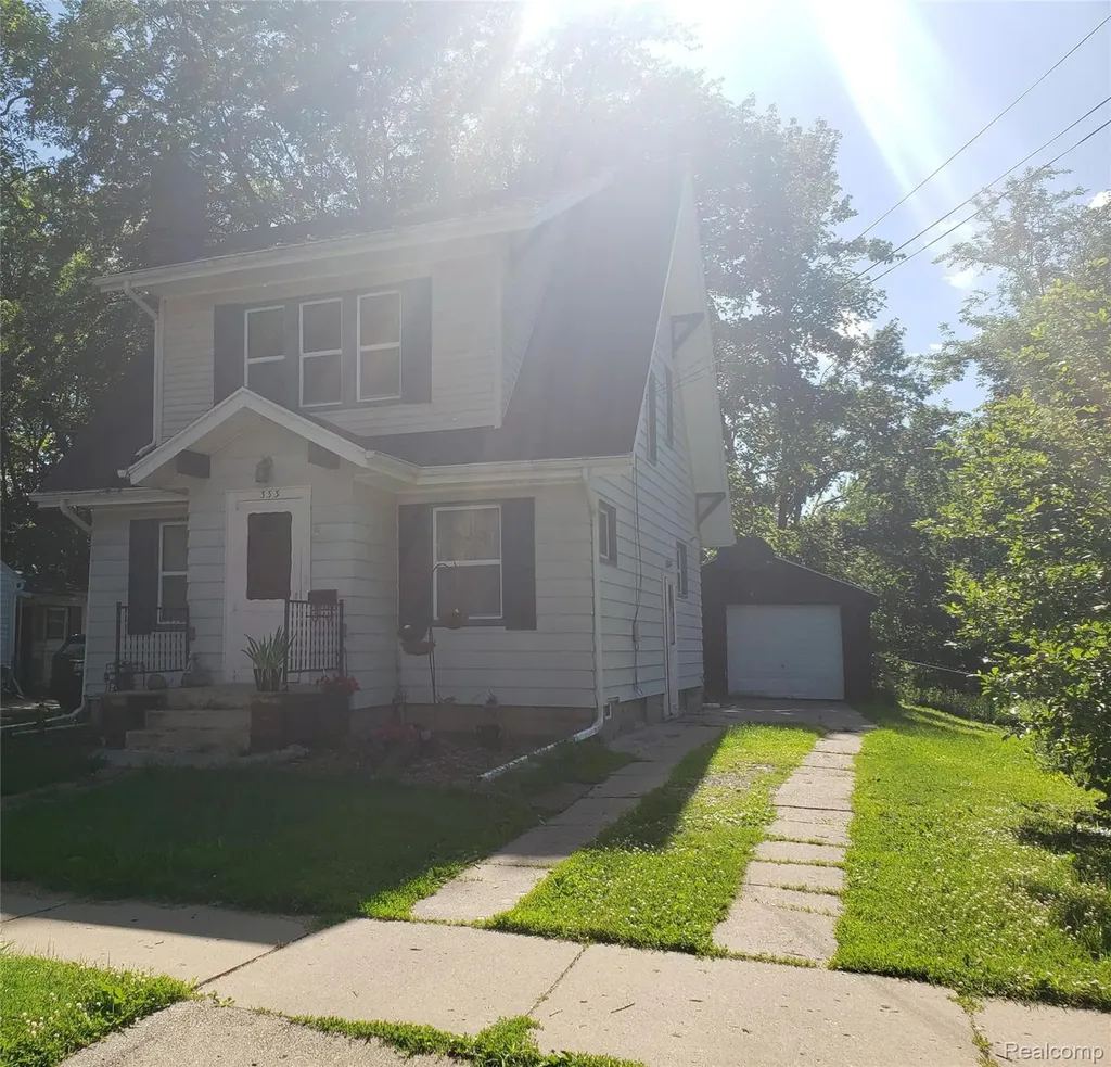 333 N Foster Avenue Lansing City MI 48912