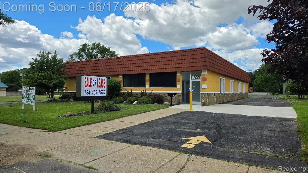 16749, 16755 & 16771 Middlebelt Road Livonia City MI 48154