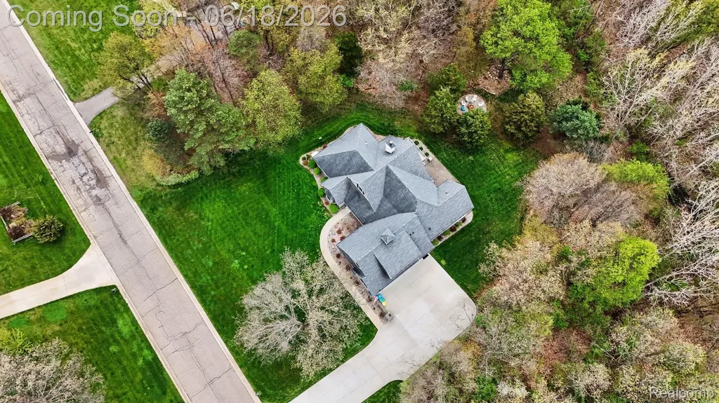 12310 Ivy Lane Tyrone Township MI 48430