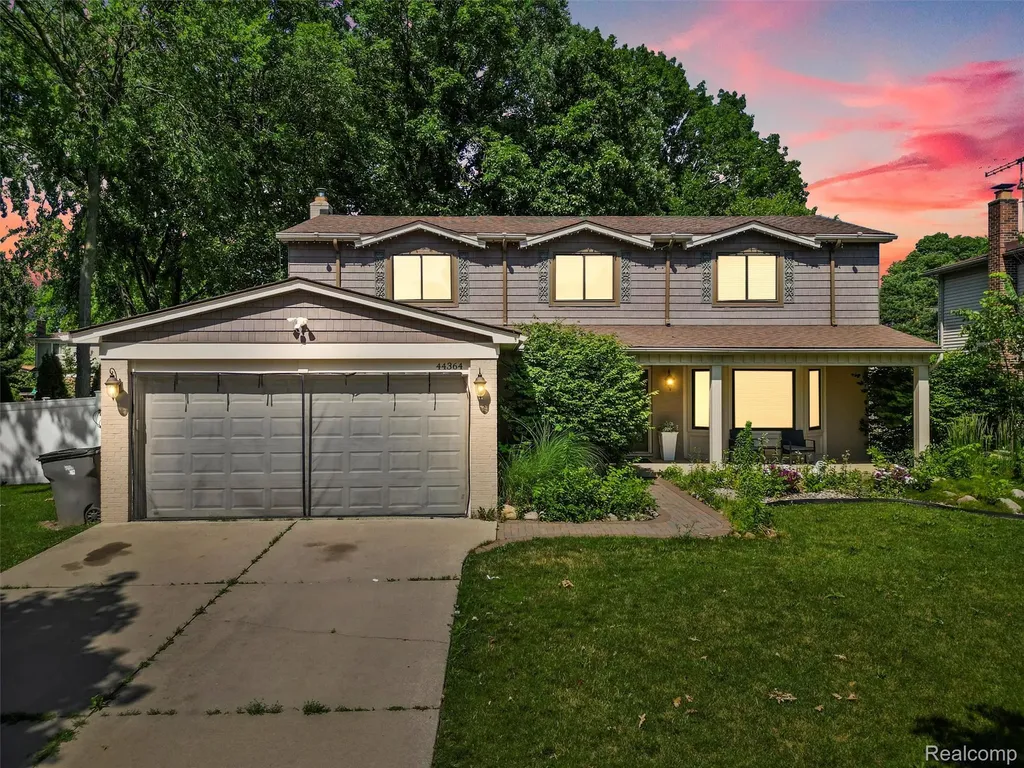 44364 Highgate Drive Clinton Charter Township MI 48038