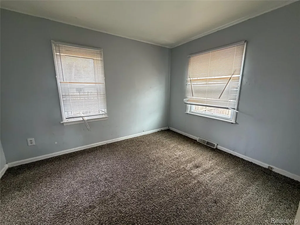 6142 Hereford Street Detroit City MI 48224