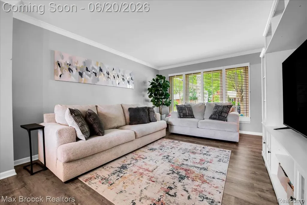 24248 Hampton Hill Street Novi City MI 48375