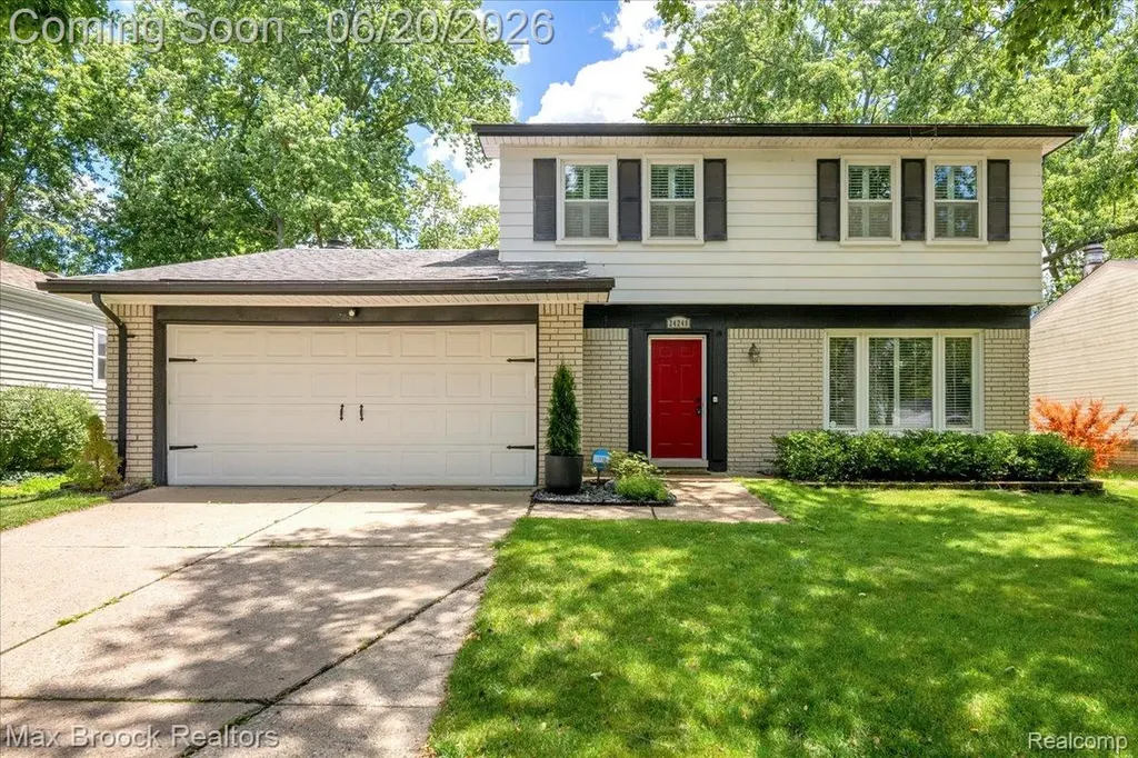 24248 Hampton Hill Street Novi City MI 48375