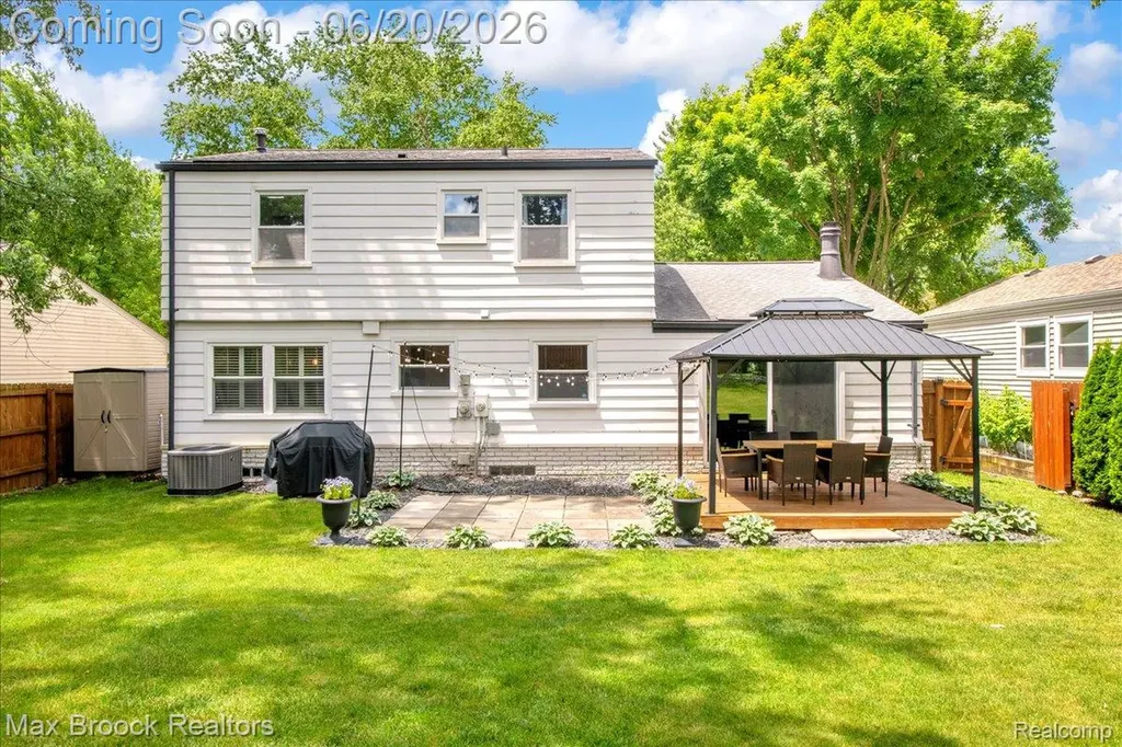 24248 Hampton Hill Street Novi City MI 48375