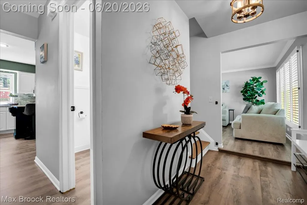 24248 Hampton Hill Street Novi City MI 48375