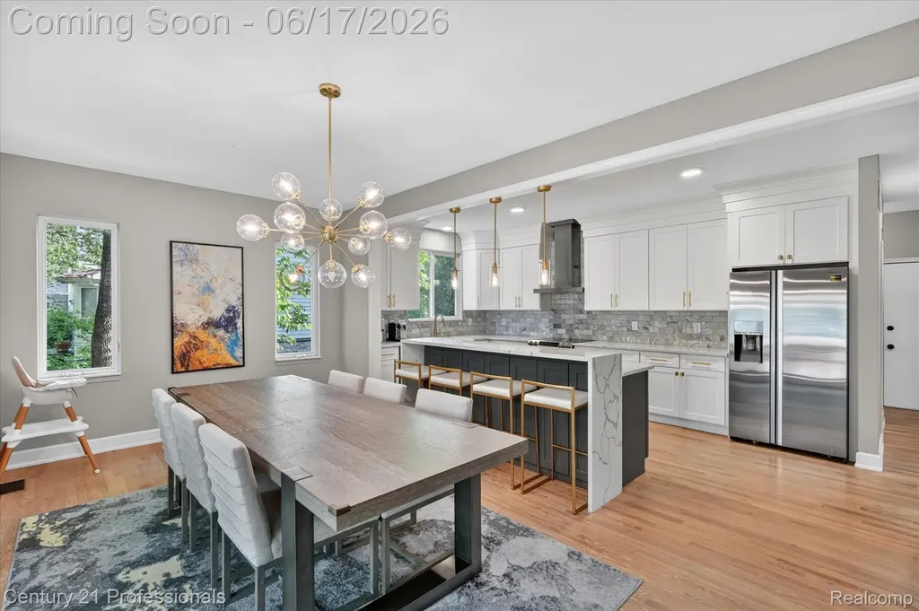1655 Cardinal Ridge West Bloomfield Charter Township MI 48324