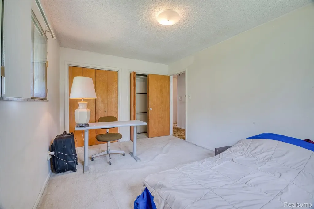 3020 Glengary Road Commerce Charter Township MI 48382