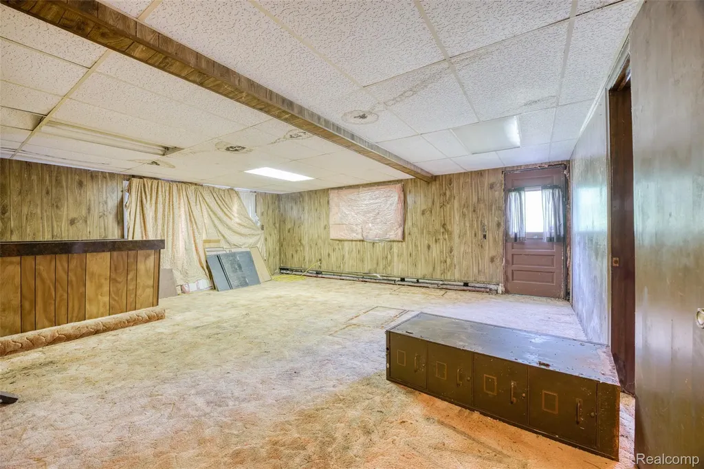 3020 Glengary Road Commerce Charter Township MI 48382