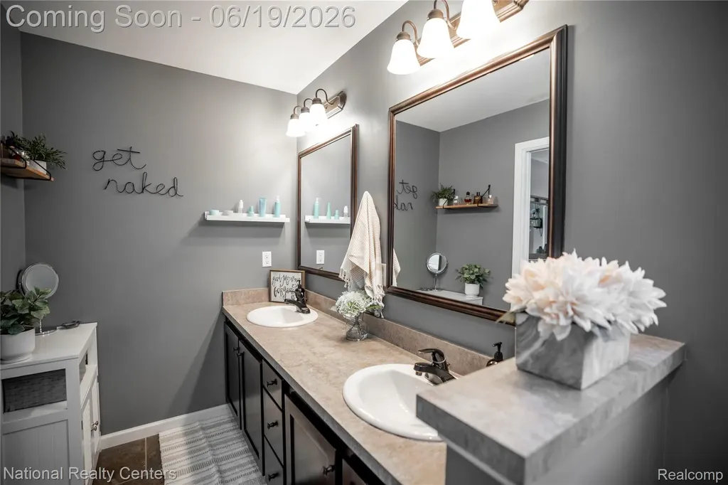 8423 Cascade Street Commerce Charter Township MI 48382