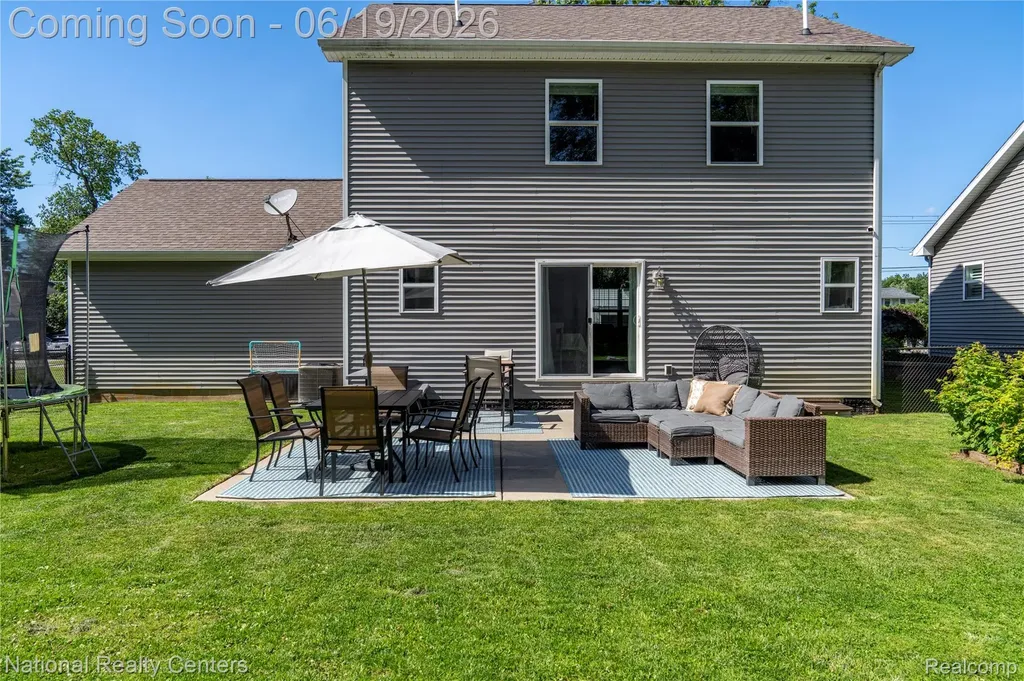 8423 Cascade Street Commerce Charter Township MI 48382