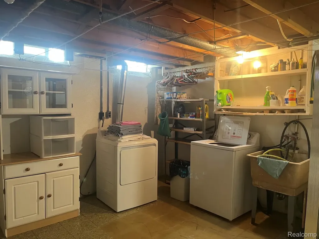 24317 Mount Olive Drive Brownstown Charter Township MI 48134