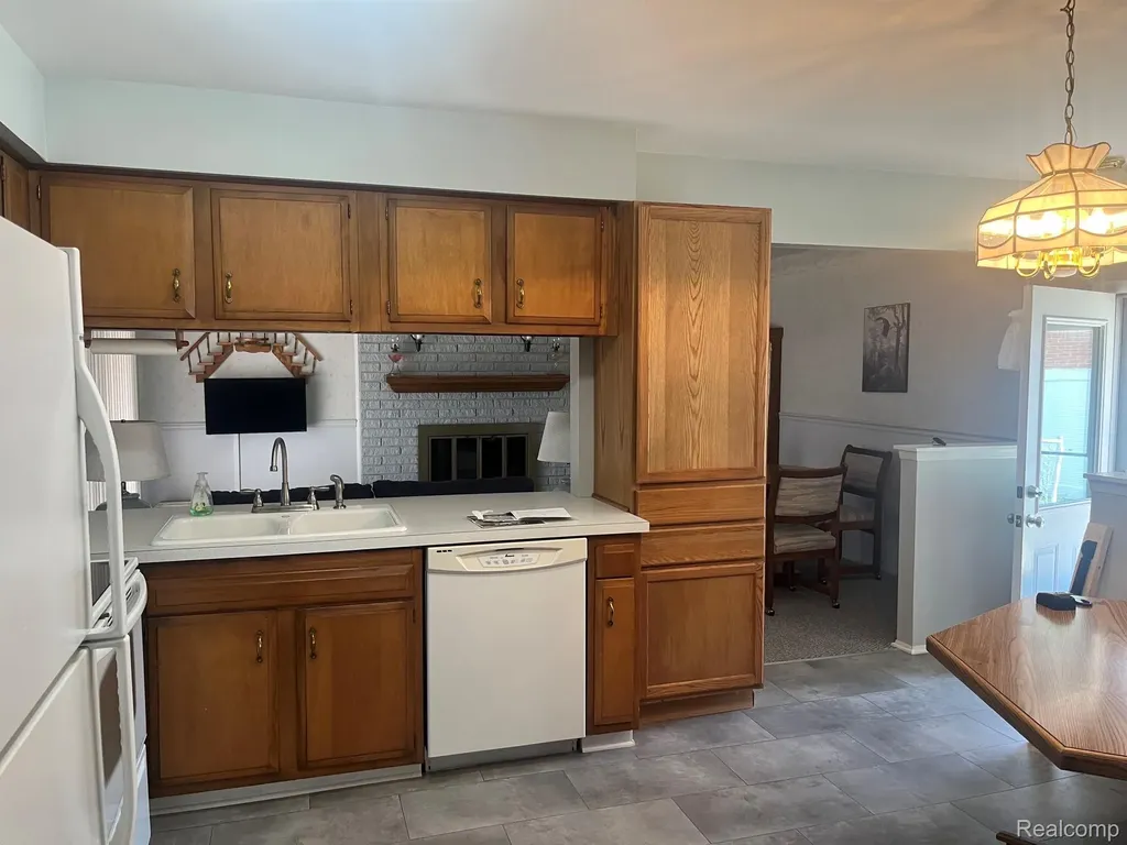 24317 Mount Olive Drive Brownstown Charter Township MI 48134