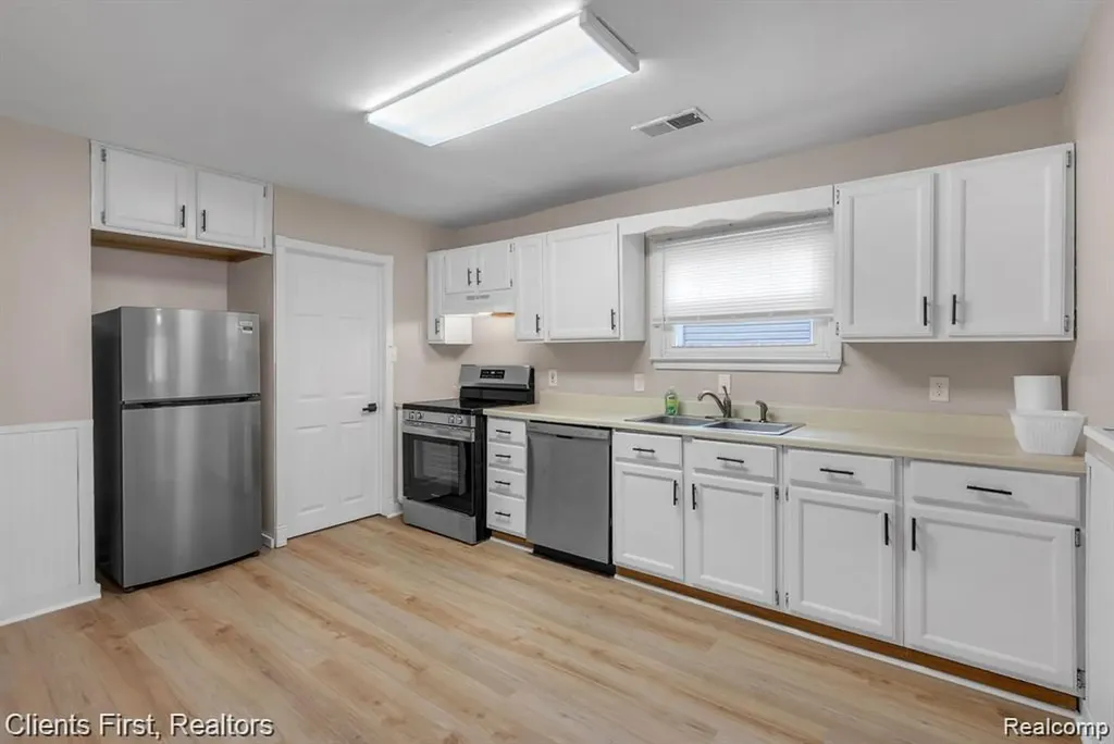 1660 N Sheldon Road Canton Charter Township MI 48187