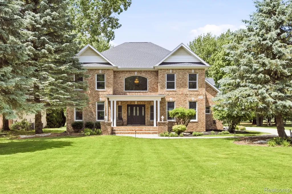 3269 Saint Andrews Drive Port Huron Charter Township MI 48060