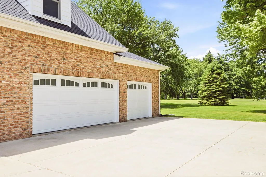 3269 Saint Andrews Drive Port Huron Charter Township MI 48060