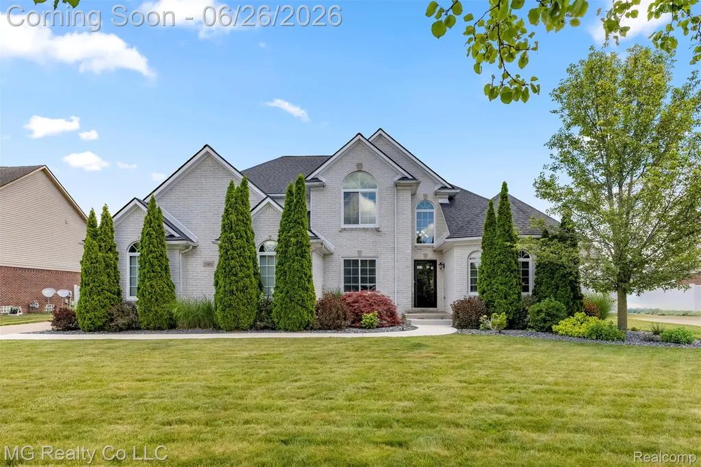 25803 Brookview Boulevard Brownstown Charter Township MI 48134