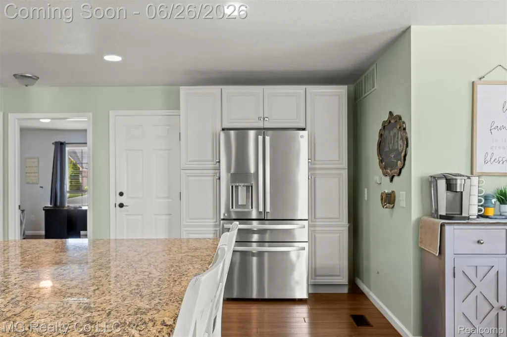 25803 Brookview Boulevard Brownstown Charter Township MI 48134