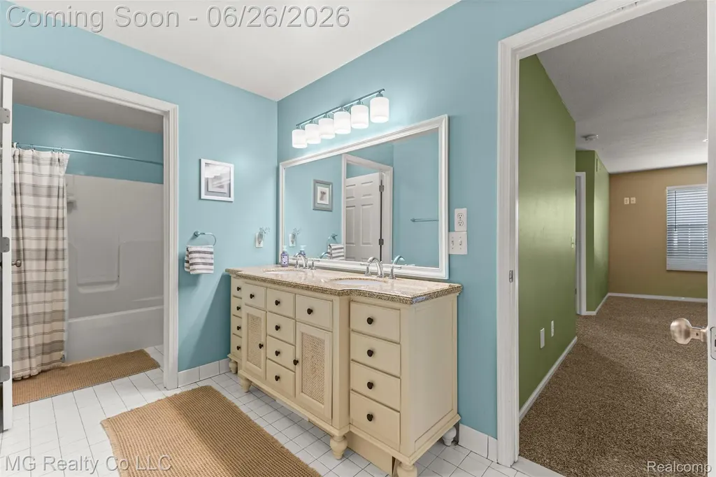 25803 Brookview Boulevard Brownstown Charter Township MI 48134