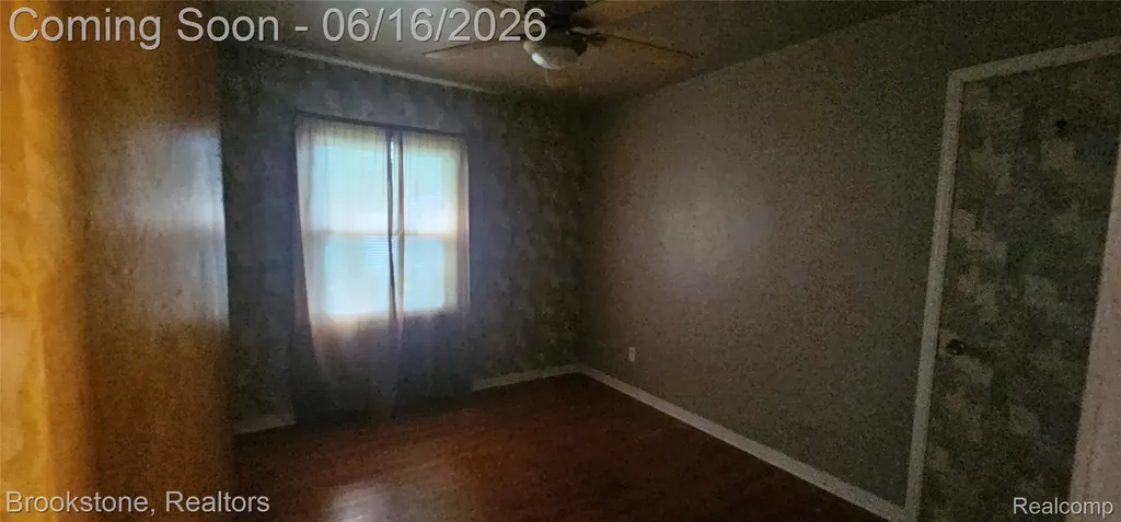 17137 Pierson Street Detroit City MI 48219