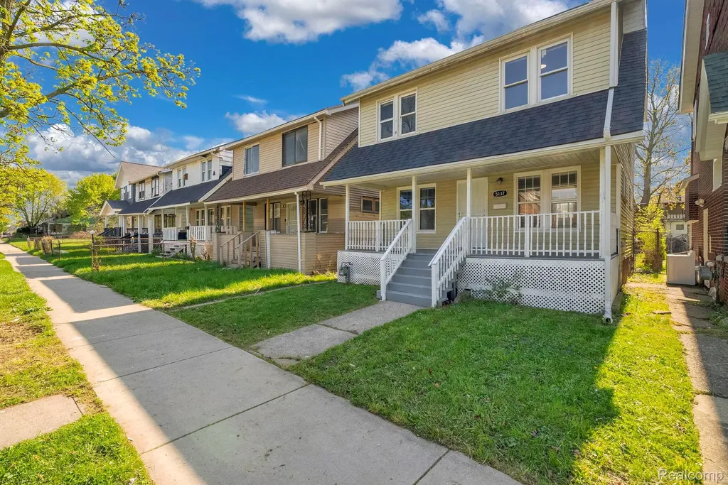 5137 Saint Clair Street Detroit City MI 48213