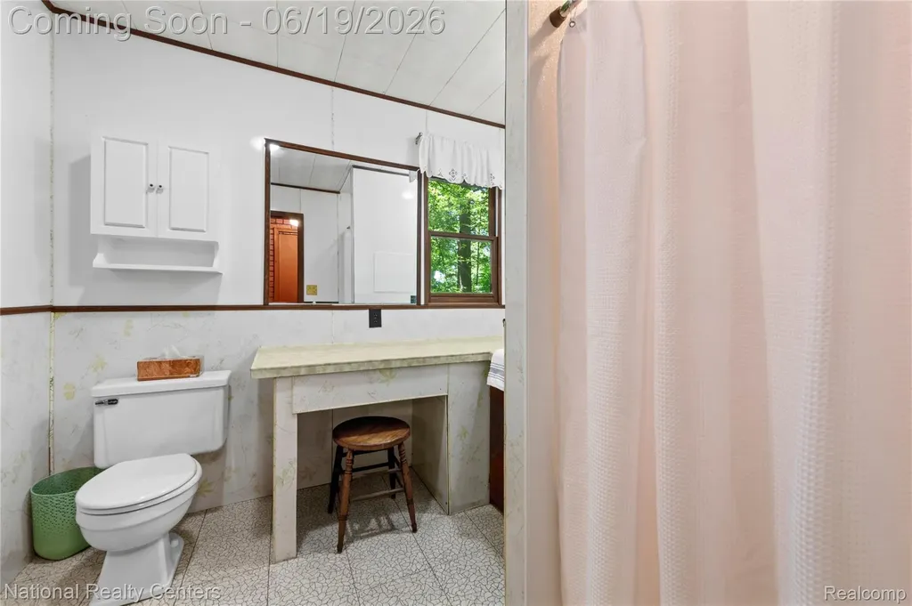 146 Algonac Road Clay Township MI 48001